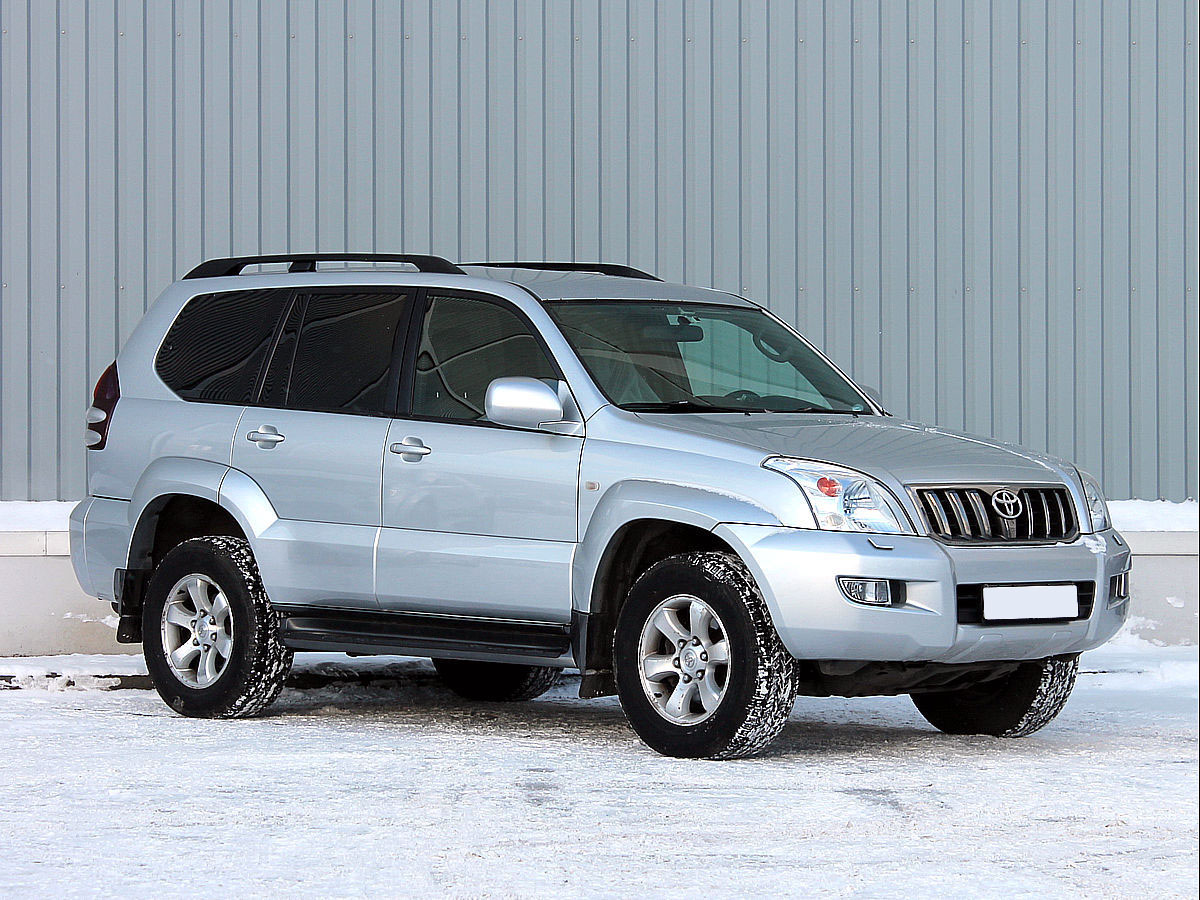 Купить Toyota Land Cruiser Prado 2006 цена от 1350000 в Новосибирске, в  автосалоне Гепард №68284