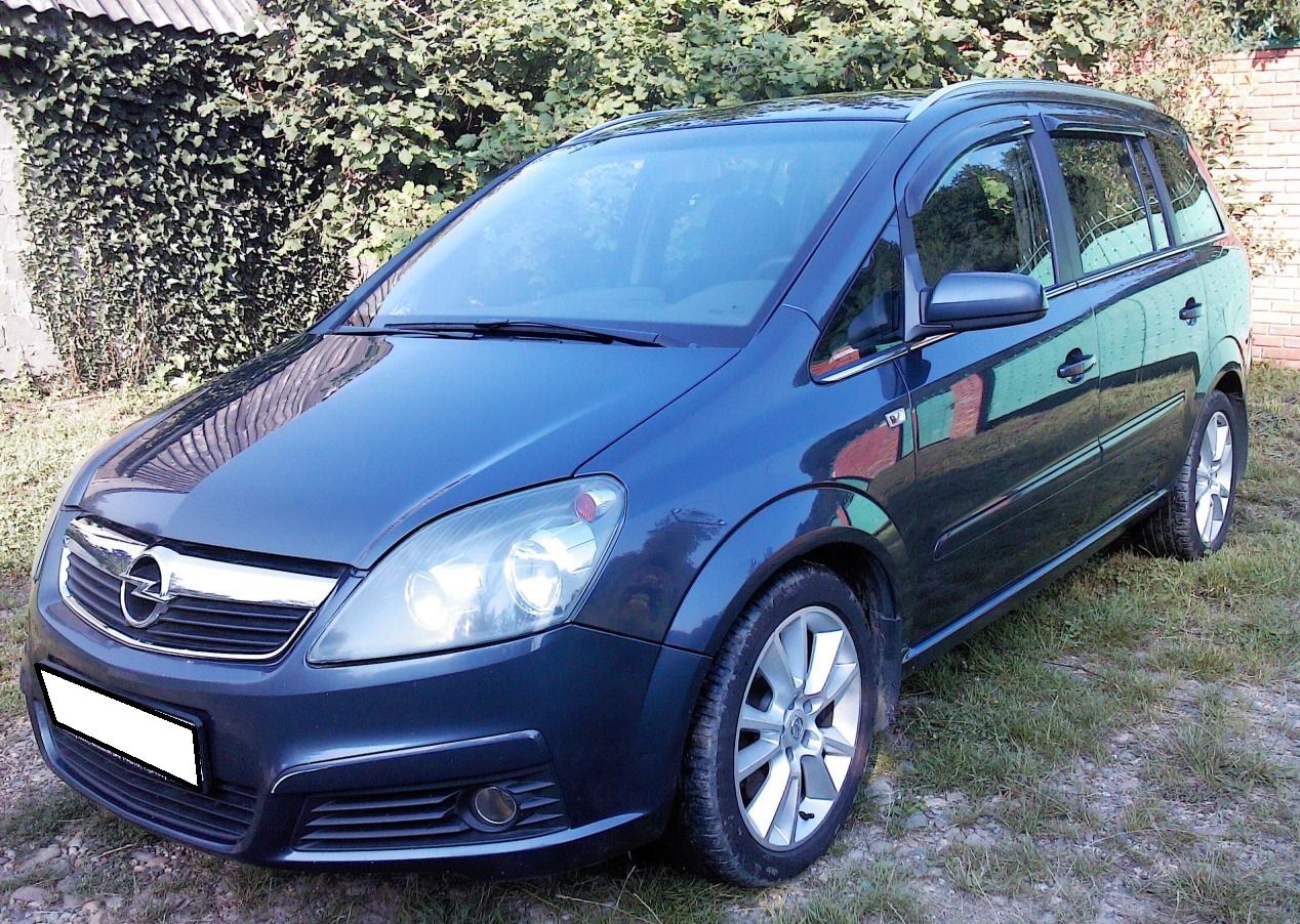 Купить 🚗 Opel Zafira 2007 цена от в Новосибирске, в автосалоне Гепард  №40171