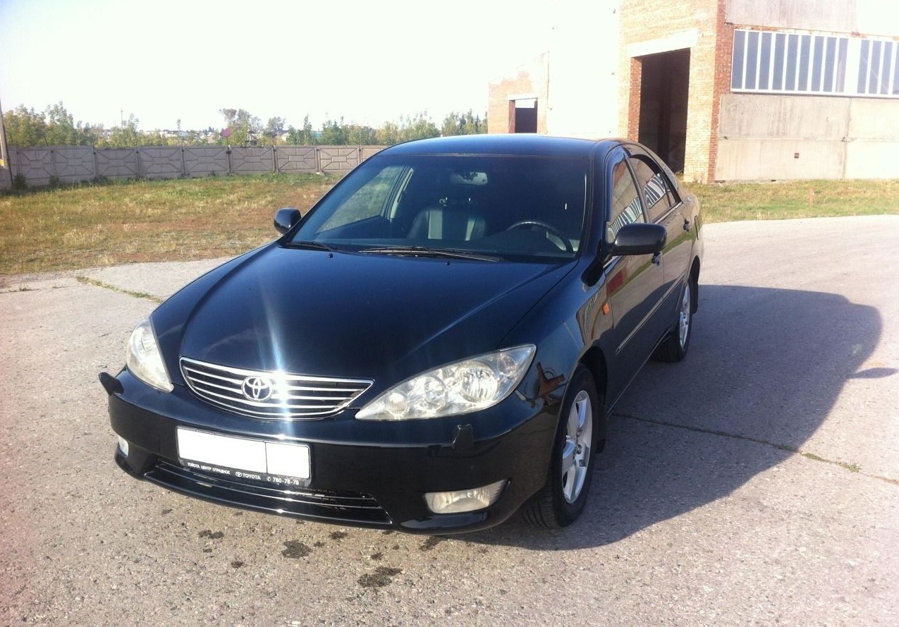 Купить 🚗 Toyota Camry 2004 цена от в Новосибирске, в автосалоне Гепард  №62080