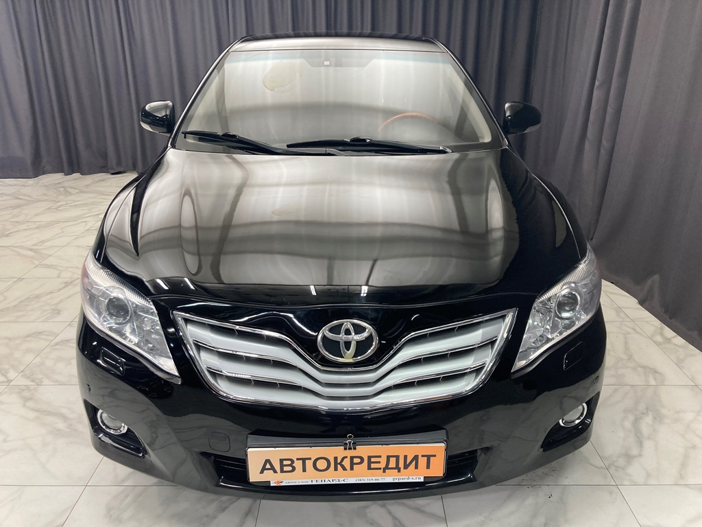 Купить 🚗 Toyota Camry 2010 цена от 1100000 в Новосибирске, в автосалоне  Гепард №169601