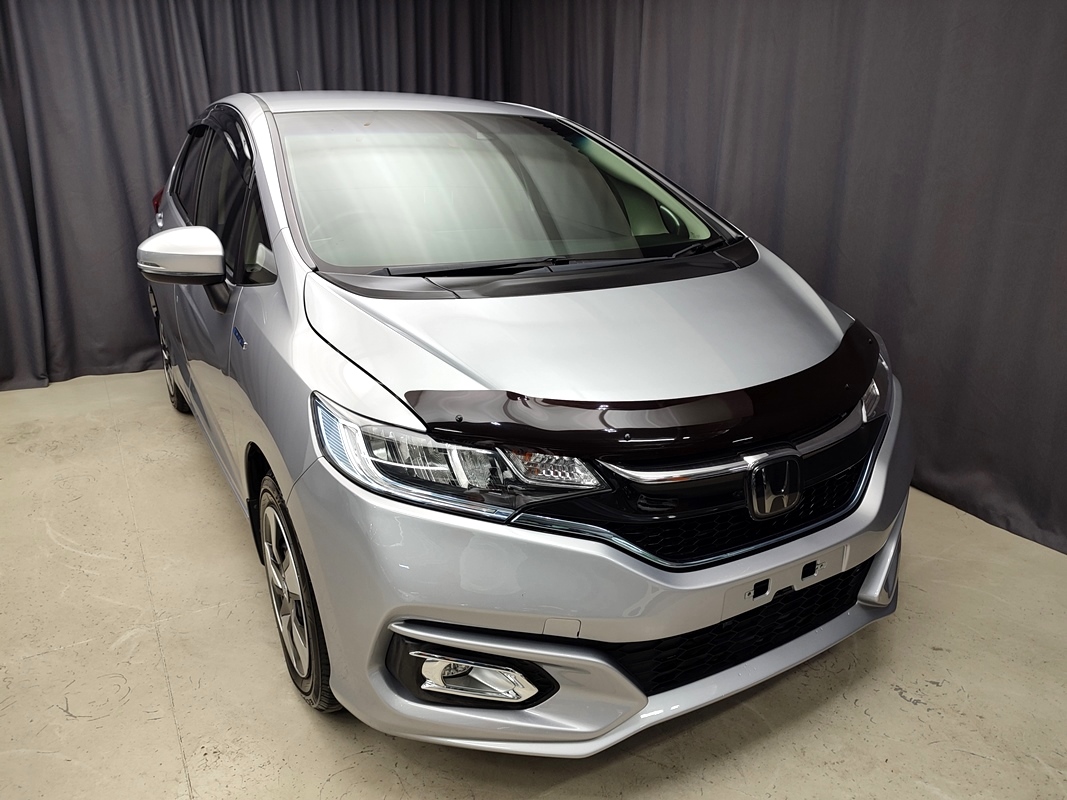 Купить Honda Fit 2018 цена от в Новосибирске, в автосалоне Гепард №167255