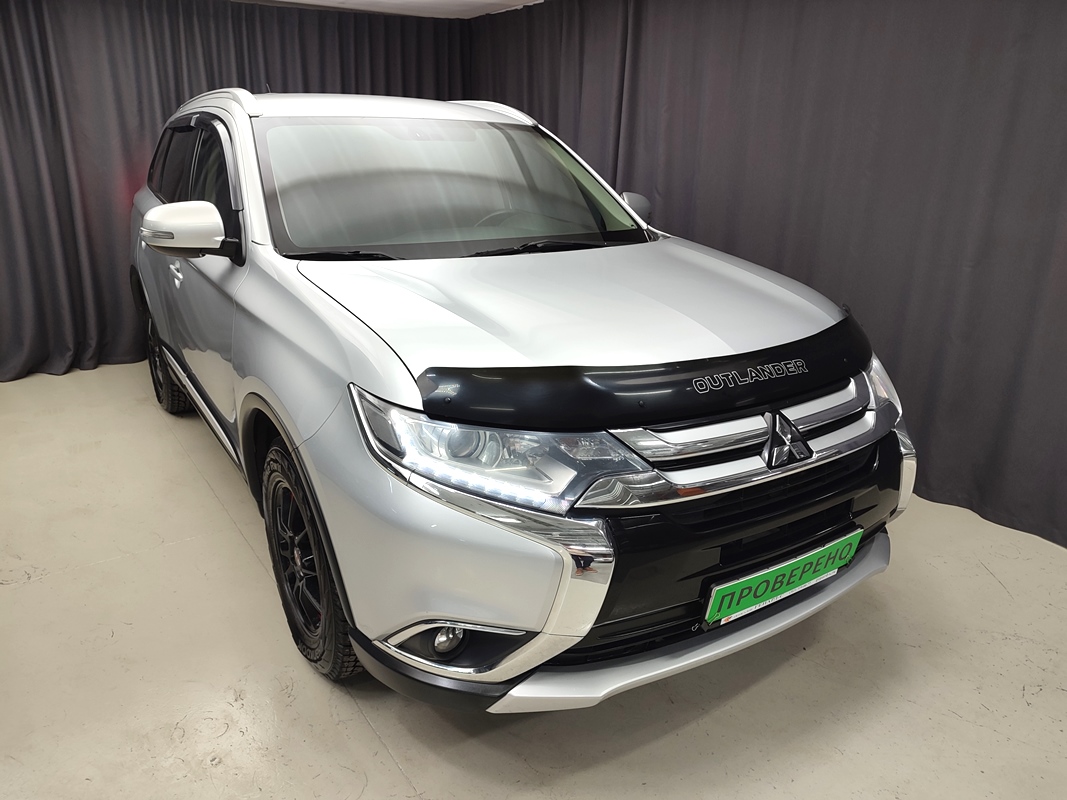 Купить 🚗 Mitsubishi Outlander 2015 цена от 1700000 в Новосибирске, в  автосалоне Гепард №167747