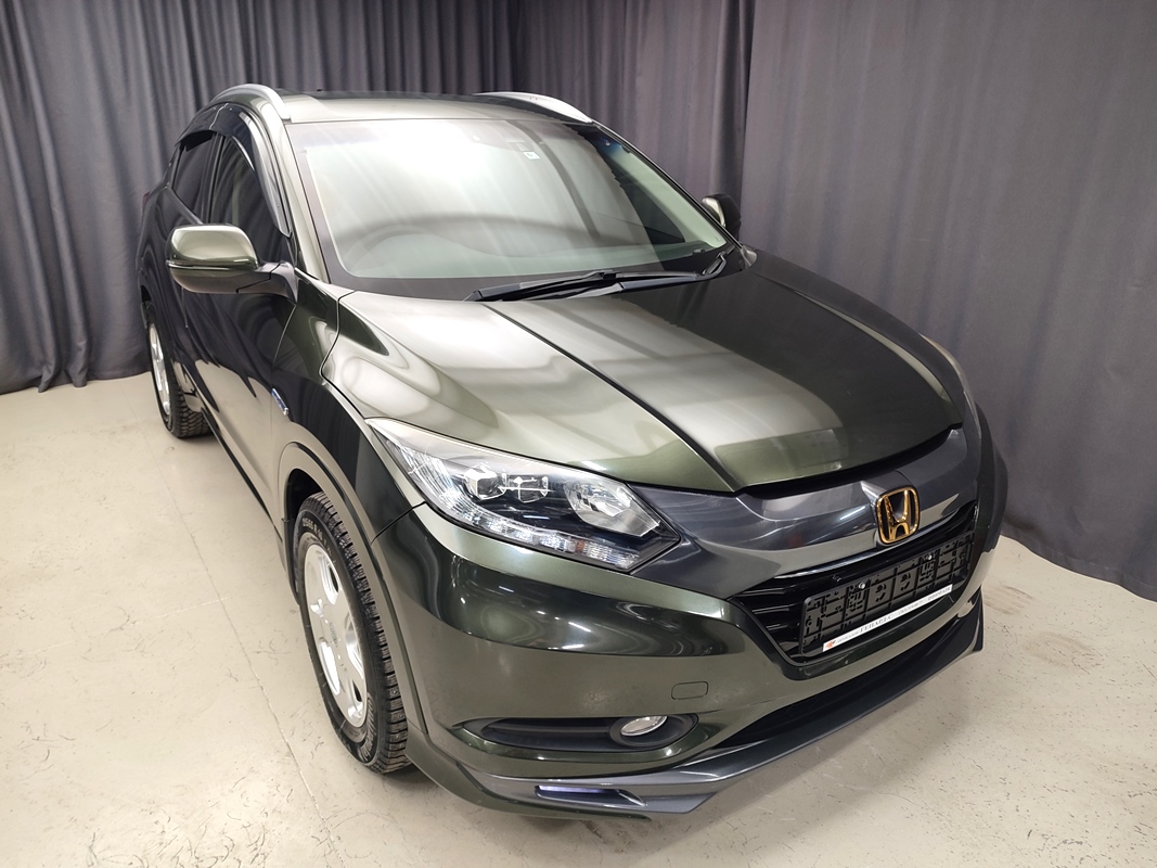 Купить 🚗 Honda Vezel 2014 цена от 1350000 в Новосибирске, в автосалоне  Гепард №167865