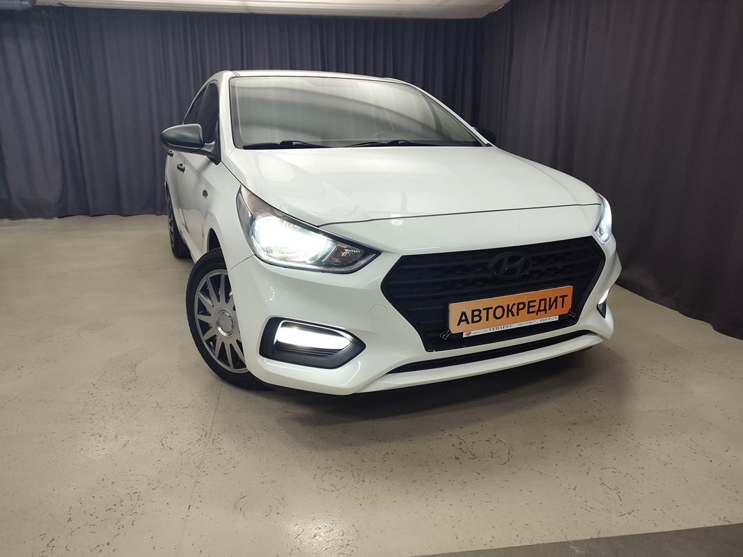 Продажа автомобиля Hyundai Solaris 2019 в Новосибирске ID168539