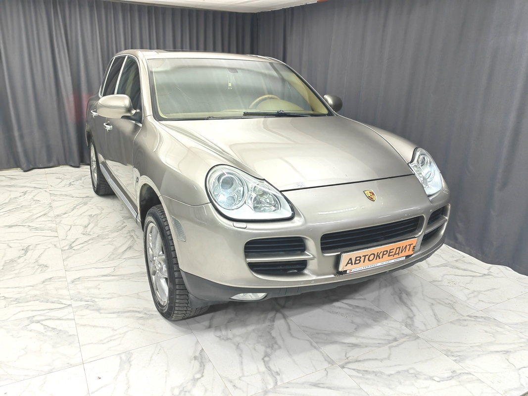 Купить 🚗 Porsche Cayenne 2003 цена от в Новосибирске, в автосалоне Гепард  №168819