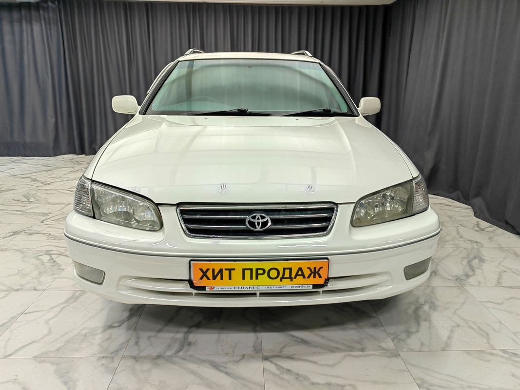 Купить 🚗 Toyota Camry 2000 цена от в Новосибирске, в автосалоне Гепард  №168837