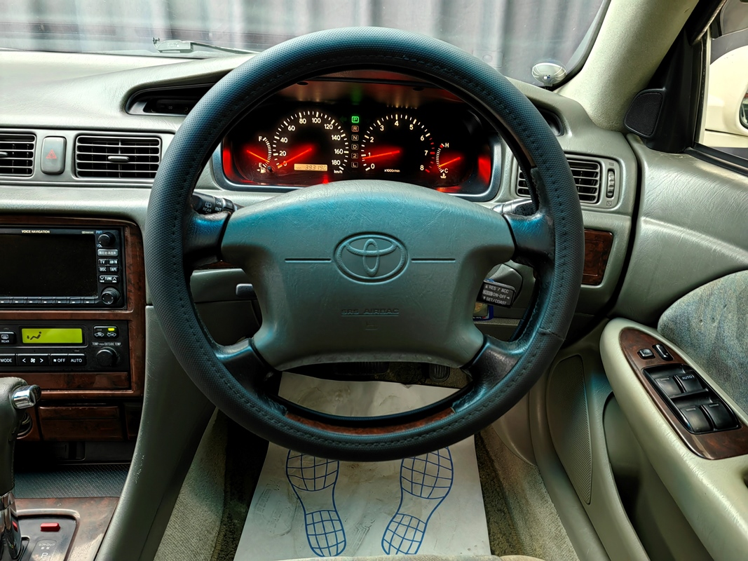 Купить 🚗 Toyota Camry 2000 цена от в Новосибирске, в автосалоне Гепард  №168837