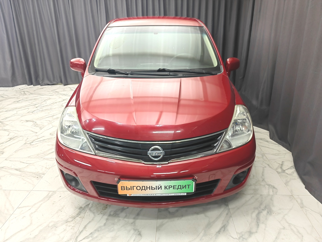 Купить 🚗 Nissan Tiida 2011 цена от 700000 в Новосибирске, в автосалоне  Гепард №168843