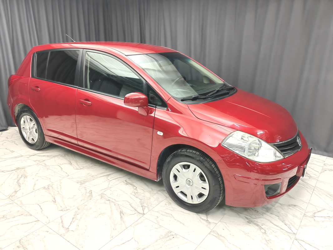 Купить 🚗 Nissan Tiida 2011 цена от 700000 в Новосибирске, в автосалоне  Гепард №168843