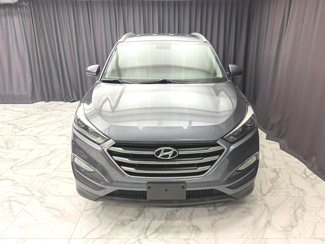 Купить 🚗 Hyundai Tucson 2018 цена от 1700000 в Новосибирске, в автосалоне  Гепард №168868