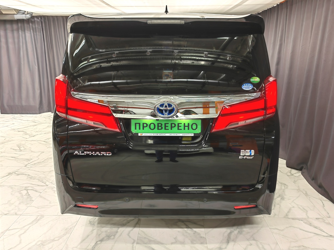 Продажа автомобиля Toyota Alphard 2018 в Новосибирске ID168877