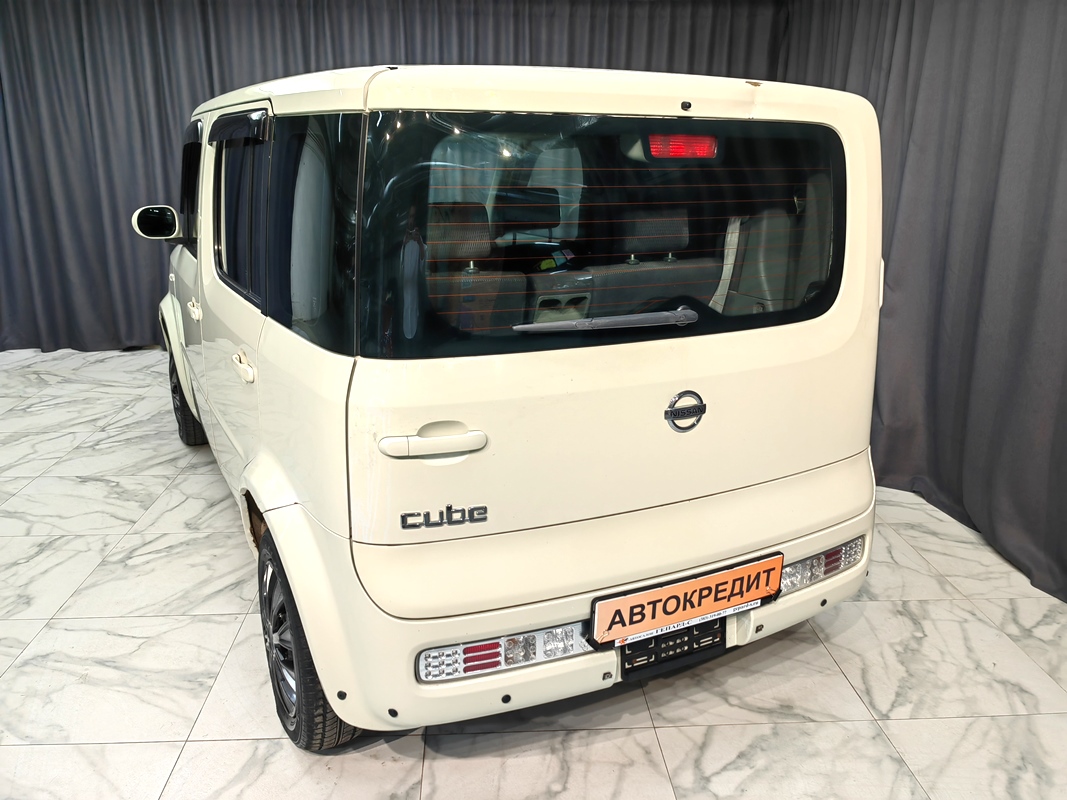 Купить Nissan Cube 2002 цена от в Новосибирске, в автосалоне Гепард №169069