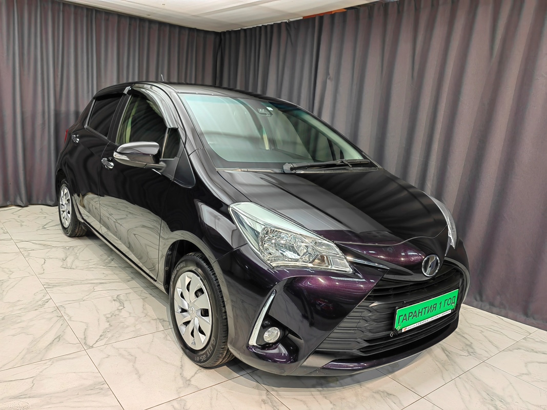 Купить Toyota Vitz 2018 цена от 1070000 в Новосибирске, в автосалоне Гепард  №169134