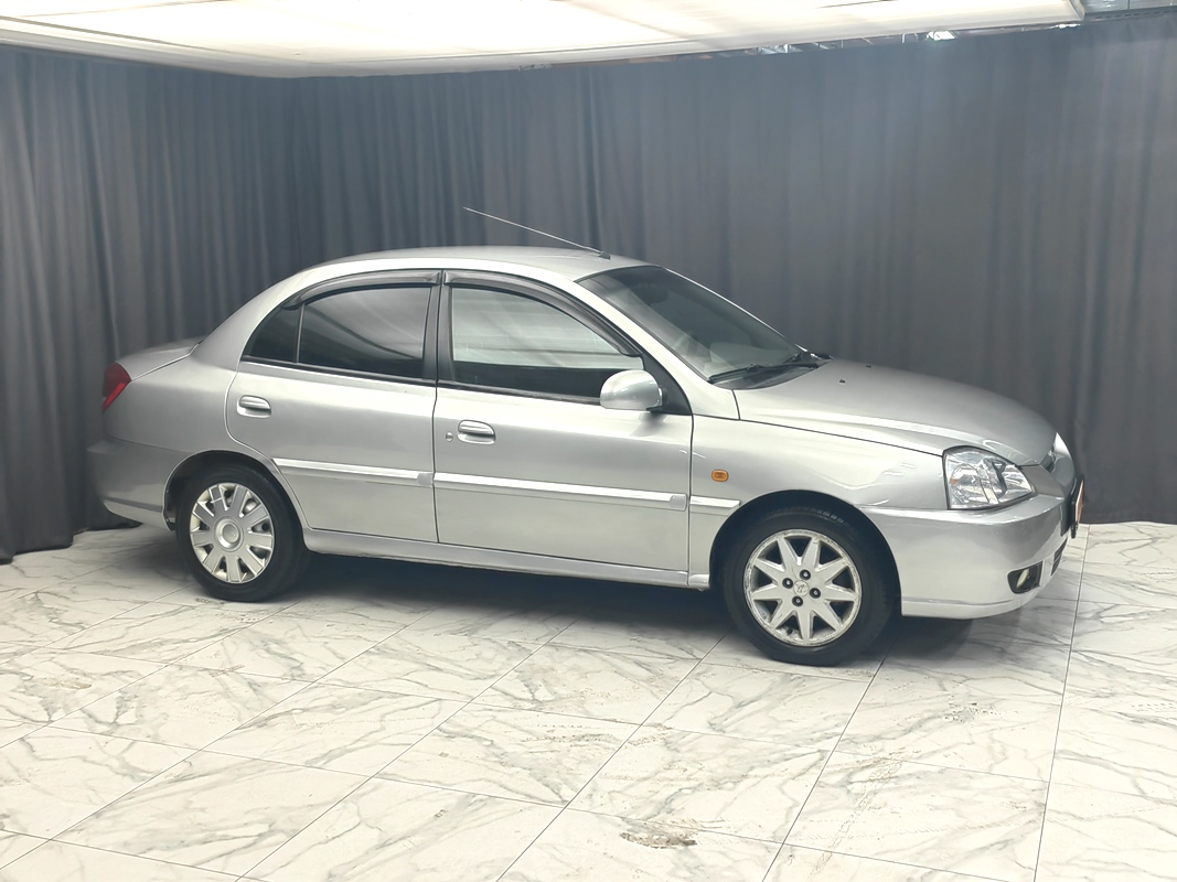 Купить Kia Rio 2004 цена от в Новосибирске, в автосалоне Гепард №169151