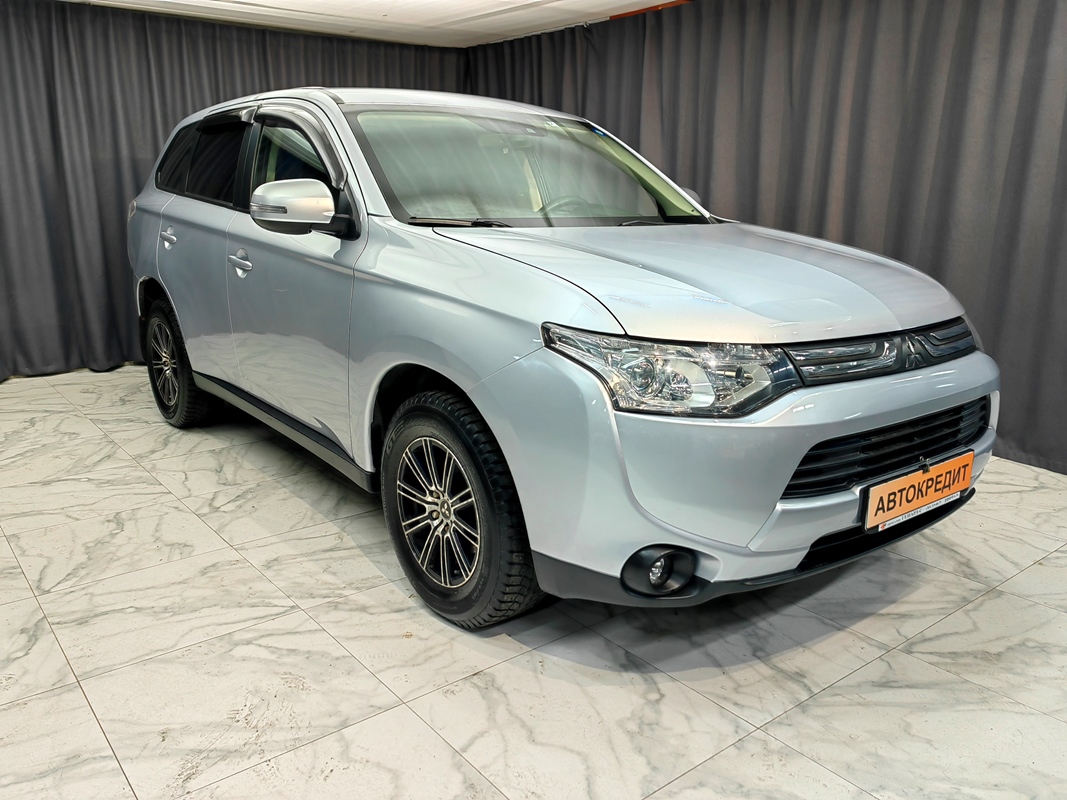 Продажа автомобиля Mitsubishi Outlander 2013 в Новосибирске ID169183