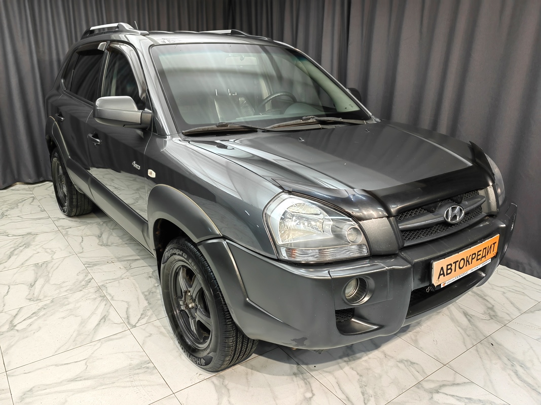 Купить Hyundai Tucson 2007 цена от в Новосибирске, в автосалоне Гепард  №169200