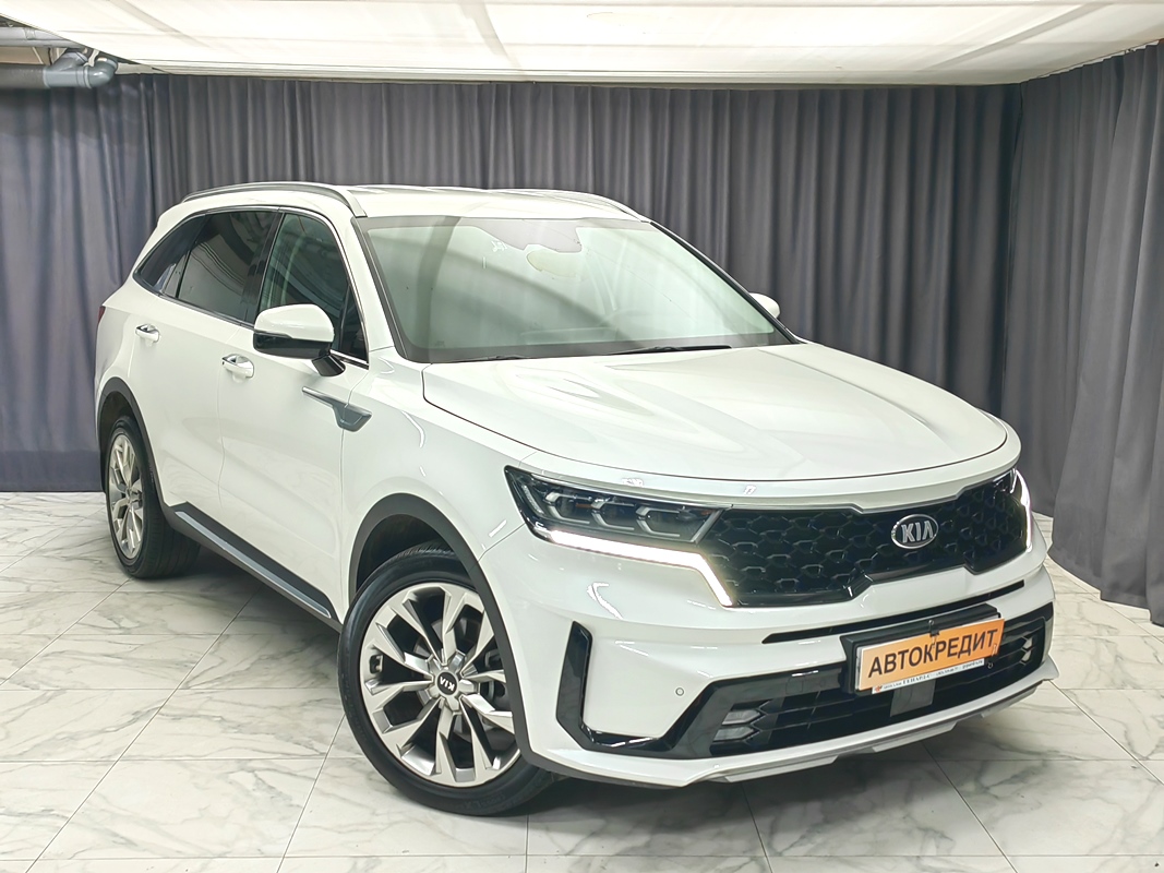 Купить Kia Sorento 2020 цена от 3450000 в Новосибирске, в автосалоне Гепард  №169347