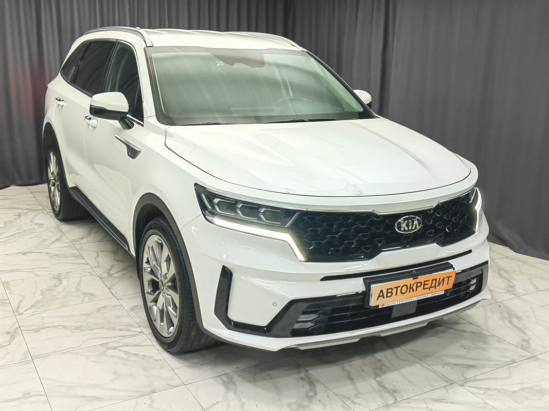 Купить Kia Sorento 2020 цена от 3450000 в Новосибирске, в автосалоне Гепард  №169347