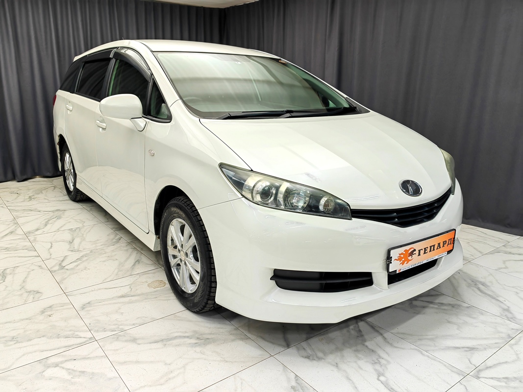 Toyota Wish 2011