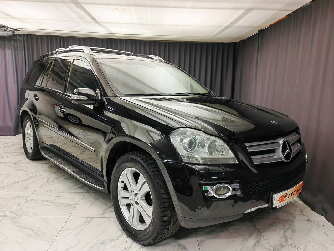 Продажа автомобиля Mercedes-Benz GL-Class 2007 в Новосибирске ID169881