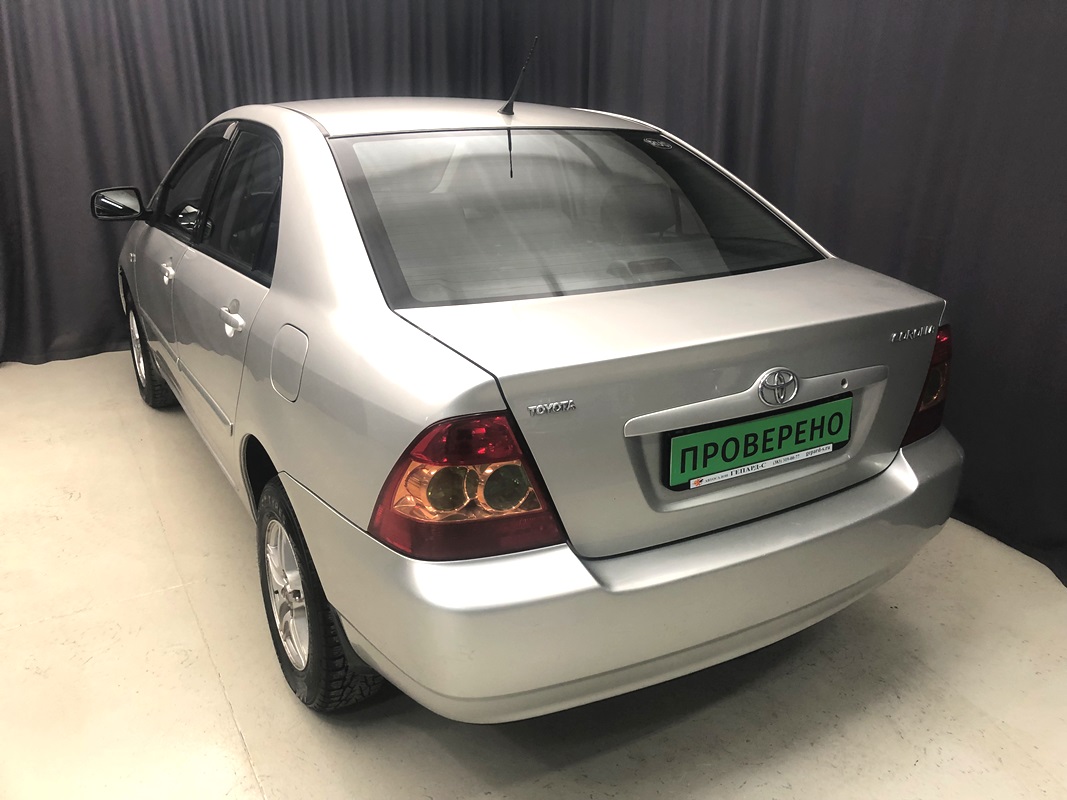 Купить 🚗 Toyota Corolla 2006 цена от в Новосибирске, в автосалоне Гепард  №168540