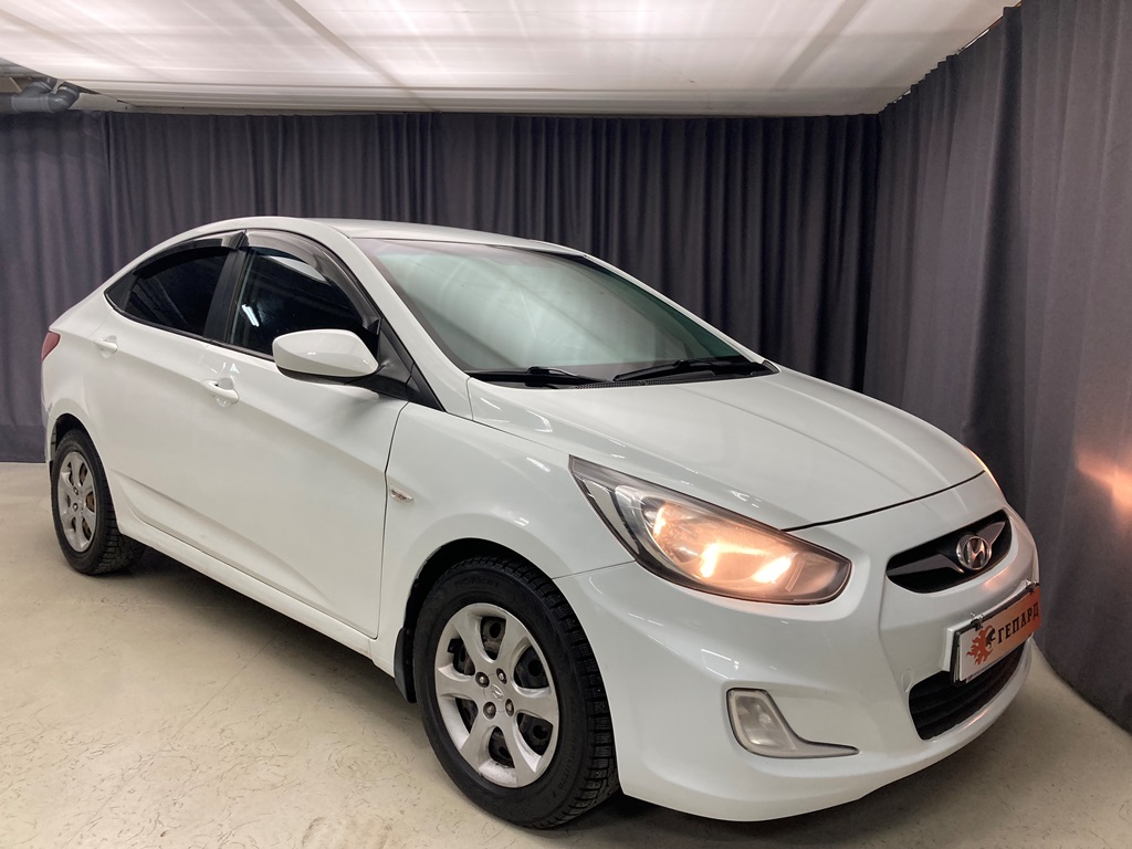 Продажа автомобиля Hyundai Solaris 2012 в Новосибирске ID167990