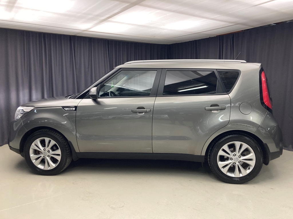 Купить 🚗 Kia Soul 2014 цена от 1120000 в Новосибирске, в автосалоне Гепард  №168480