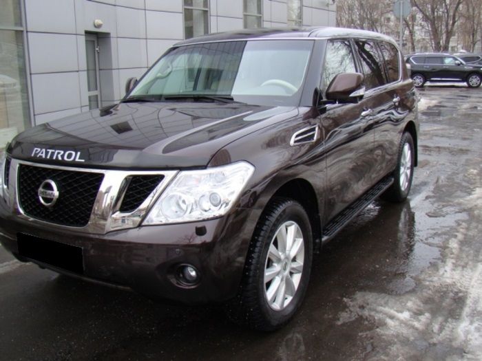 Nissan patrol 2012 года