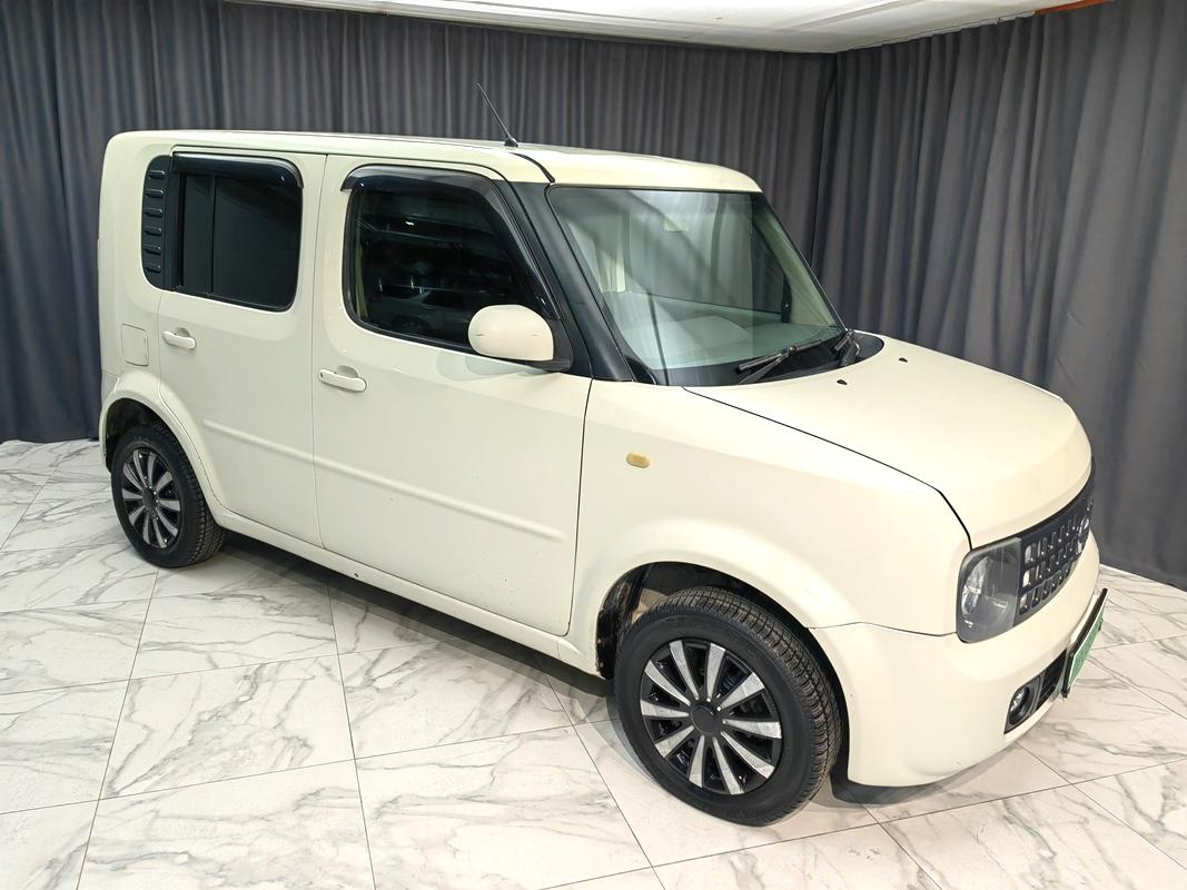 Nissan cube 2002